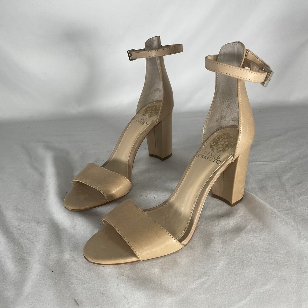 Vince Camuto Venize Beige Leather Chunky Block Heels Womens 6.5 Sandals